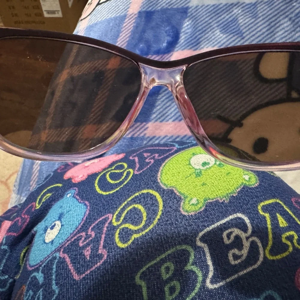 Xersion Purple Sunglasses - Picture 2 of 4